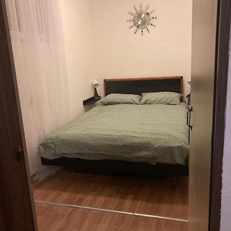 Apartman Tilia Belgrad Exteriör bild