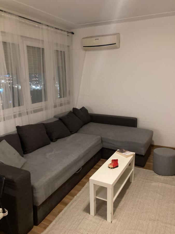 Apartman Tilia Belgrad Exteriör bild